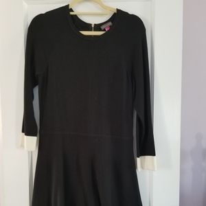 Vince  Camuto Long Sleeve Knit dress